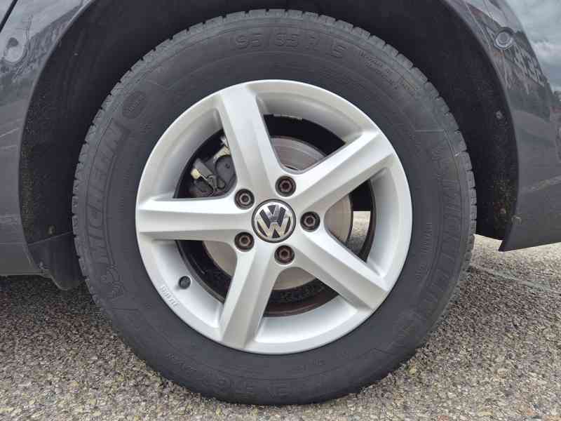 Prodám Volkswagen Golf 1.6, 77kw, r.v. 2013, STK do 4/2026 - foto 7