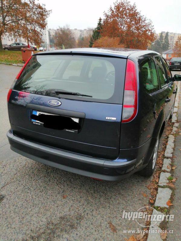 Ford Focus II 2.0 Tdci - foto 3