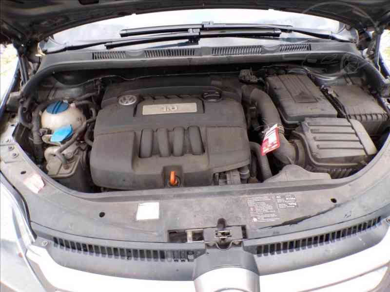 Volkswagen Golf Plus 1,6 MPi NAVI,DIGI.KLIMA - foto 12