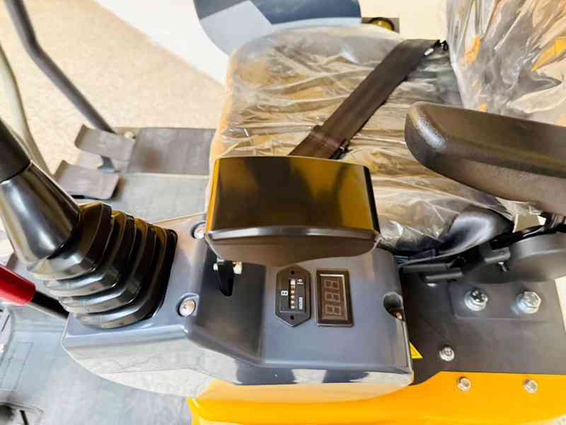 PÁSOVÝ MINIBAGR GORILA G12 PRO2 2026 - foto 4