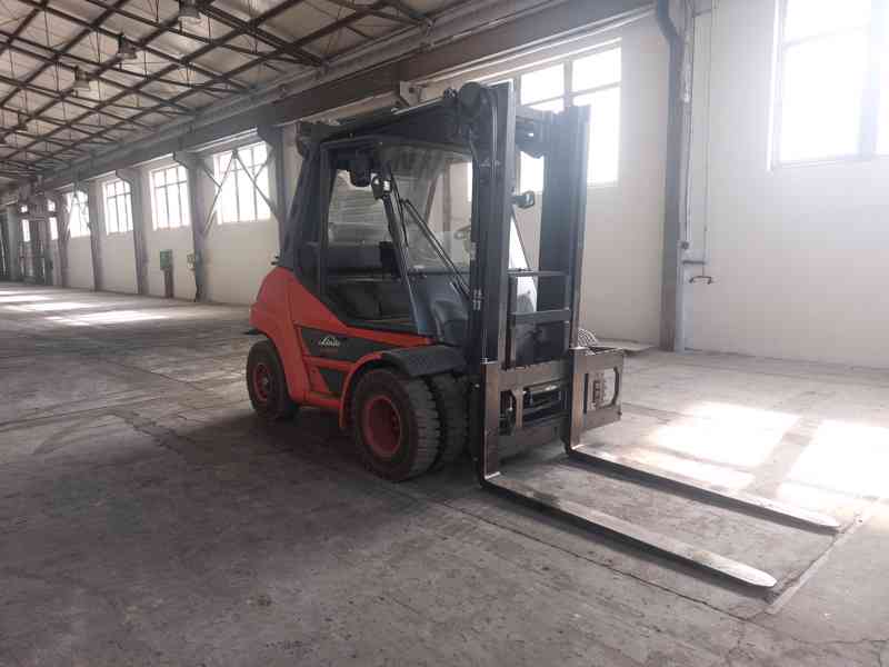 Čelní vysokozdvižný vozík Linde typ H70T - 2022 - 417 mth - foto 2