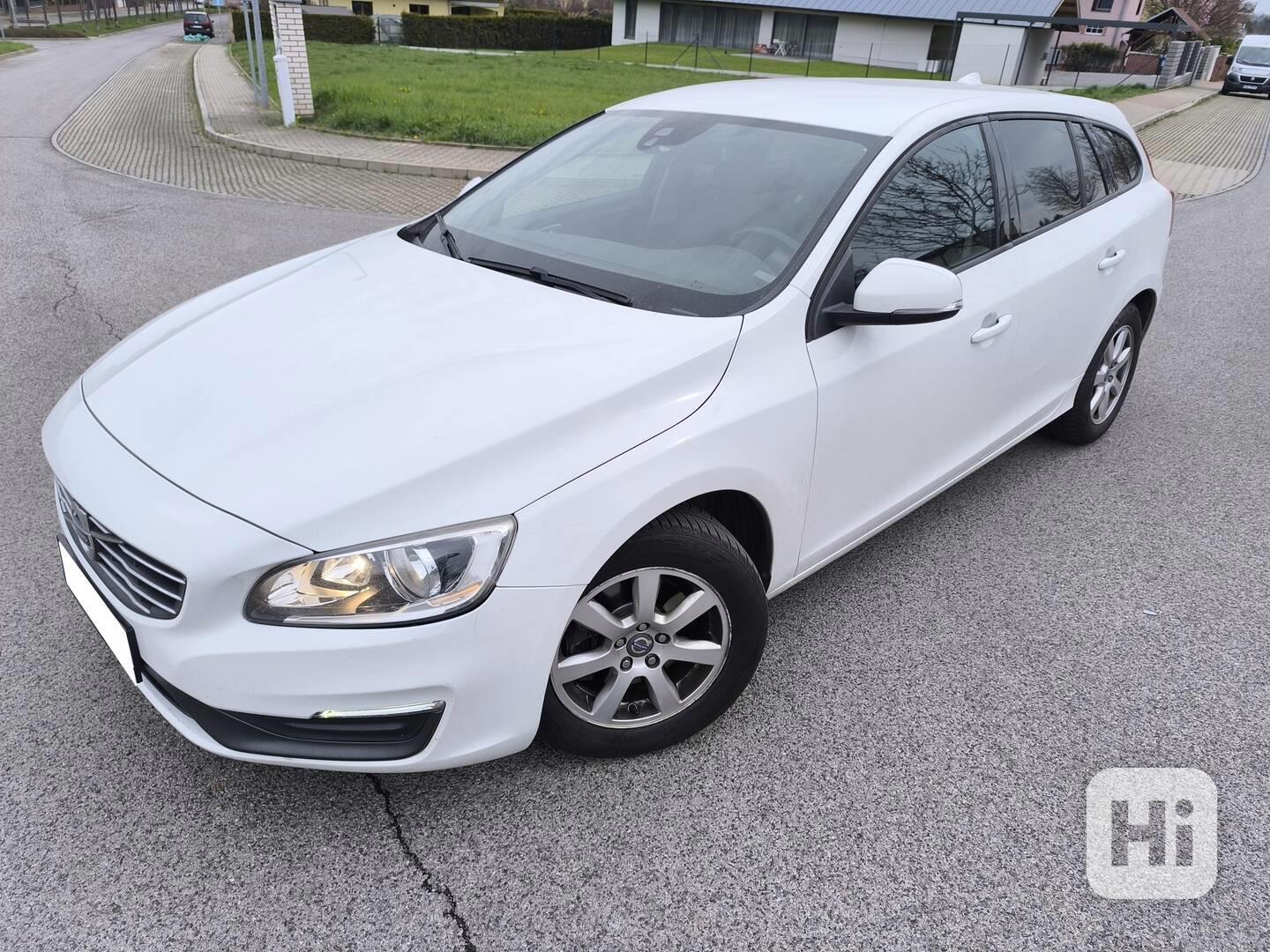 Volvo V60 1.6d Momentum - foto 1