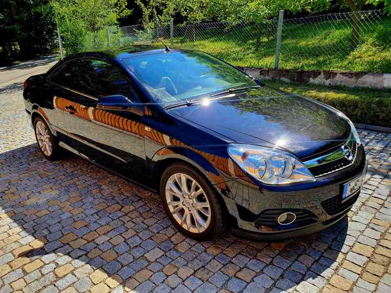 Prodám Opel Astra TwinTop 1,8 16V 103 kW Cosmo - foto 9