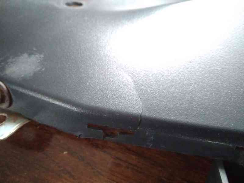 Mřížka masky chladiče originál Peugeot 307 (PSA 7804K6) - foto 6