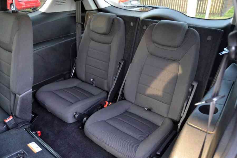 Ford S-Max 2.0 TDCI 120kW Titanium 7 míst - foto 9