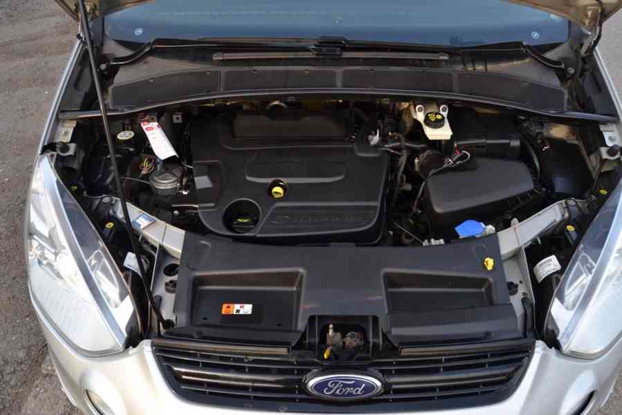Ford S-Max 2.0 TDCI 120kW Titanium 7 míst - foto 14