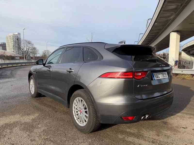 Jaguar F-Pace 2,0 - foto 5