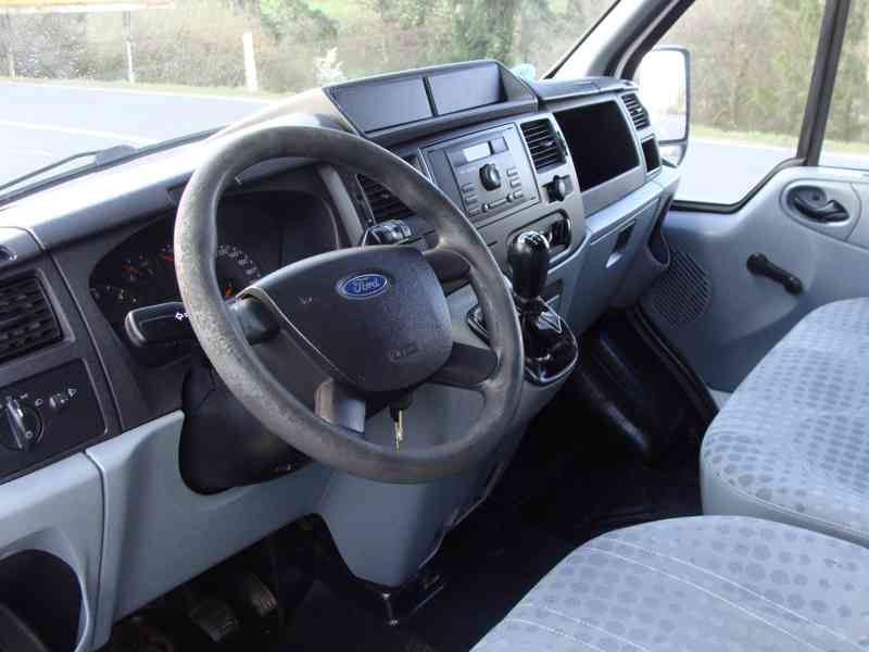 Ford Transit, 2.2 TDCi, 2x šoupačky - foto 7