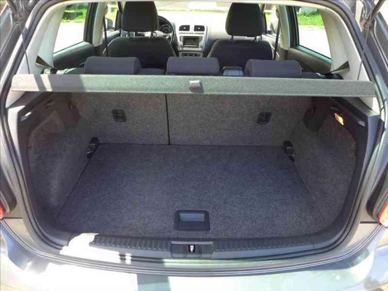 Volkswagen Polo 1,2 TSI DIGI AC, VÝHŘEV, PDC - foto 8