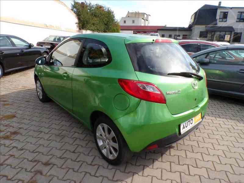 Mazda 2 1,4 i KLIMATIZACE - foto 3