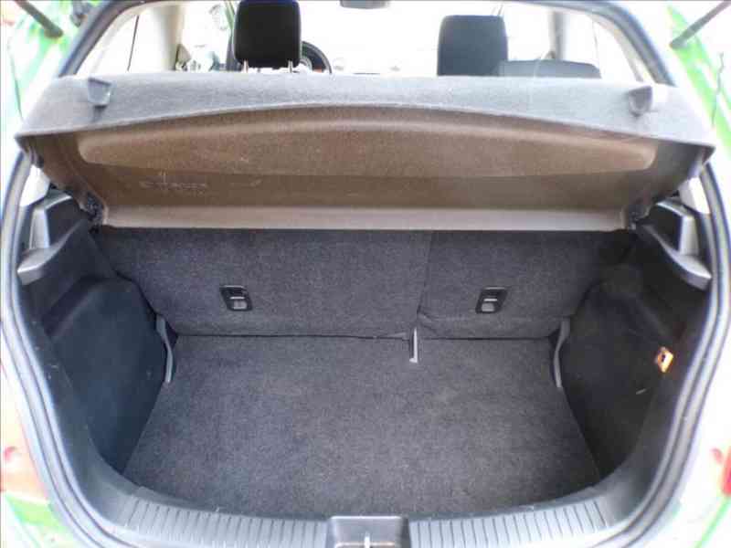 Mazda 2 1,4 i KLIMATIZACE - foto 9