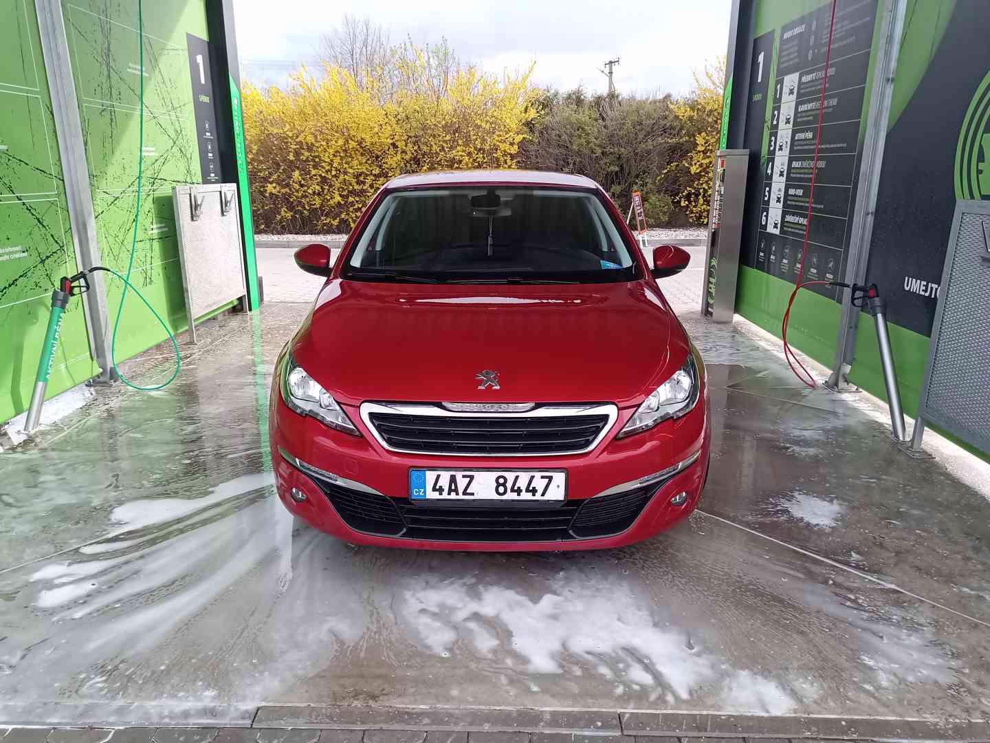 Peugeot 308 SW - foto 1