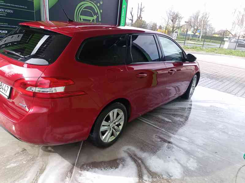 Peugeot 308 SW - foto 3