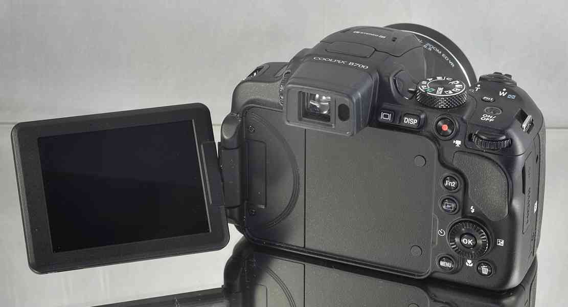 Nikon CoolPix B700  *60x O.ZOOM*4K UHD*WIFI*BAG - foto 8