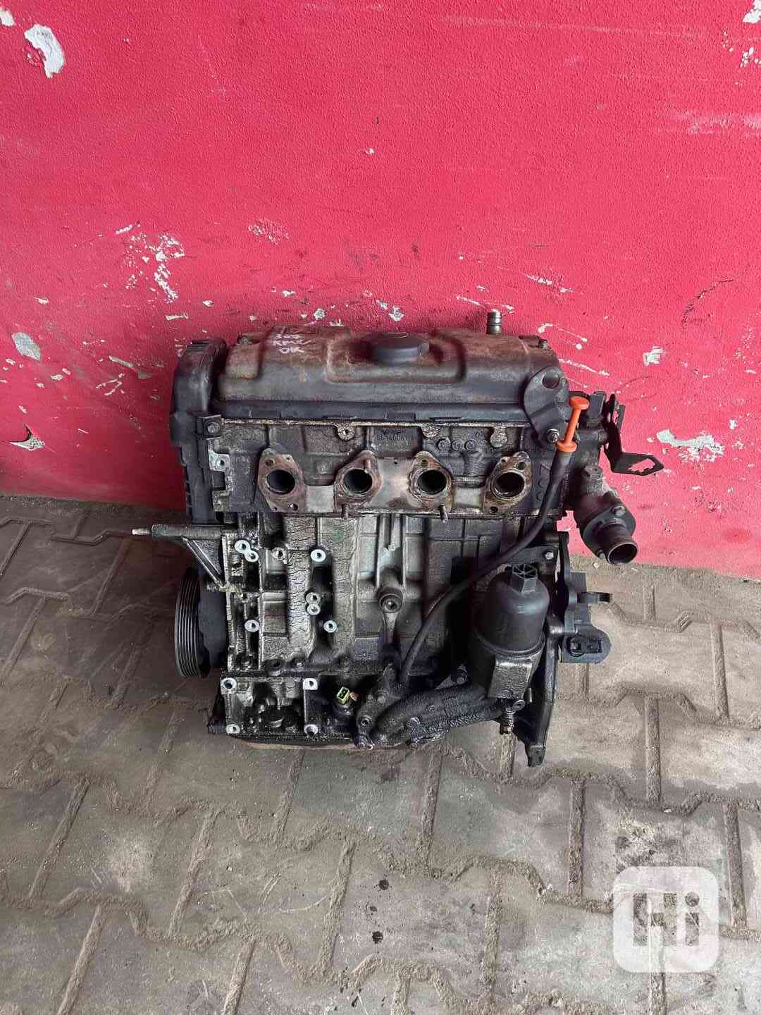 Motor 1,4 8V KFW 55KW Peugeot 206 307 Partner - foto 1