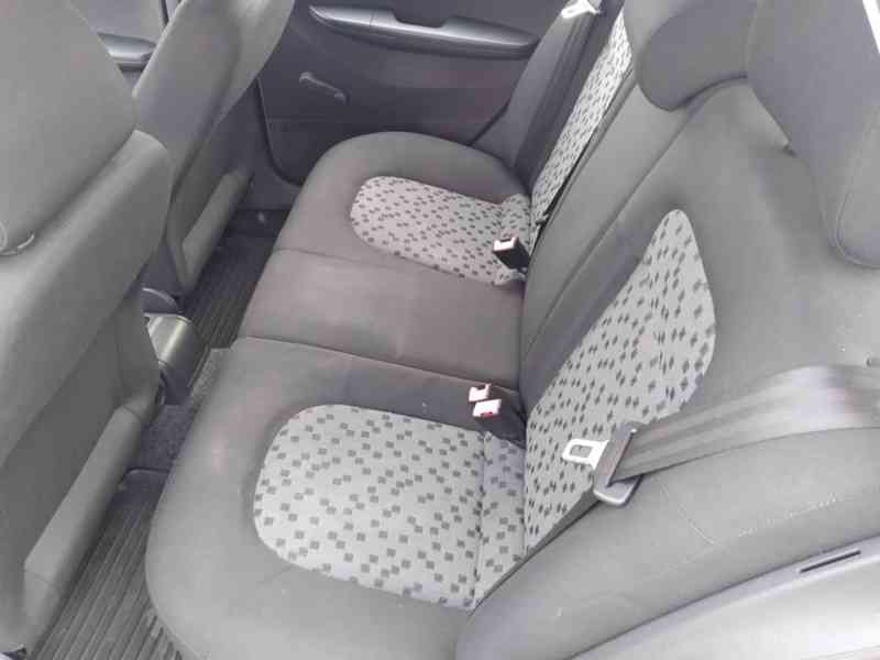 ŠKODA FABIA 1.2 12V COMBI HTP 47kW - foto 10