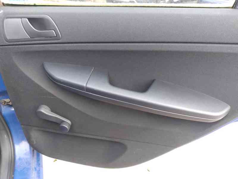 ŠKODA FABIA 1.2 12V COMBI HTP 47kW - foto 23