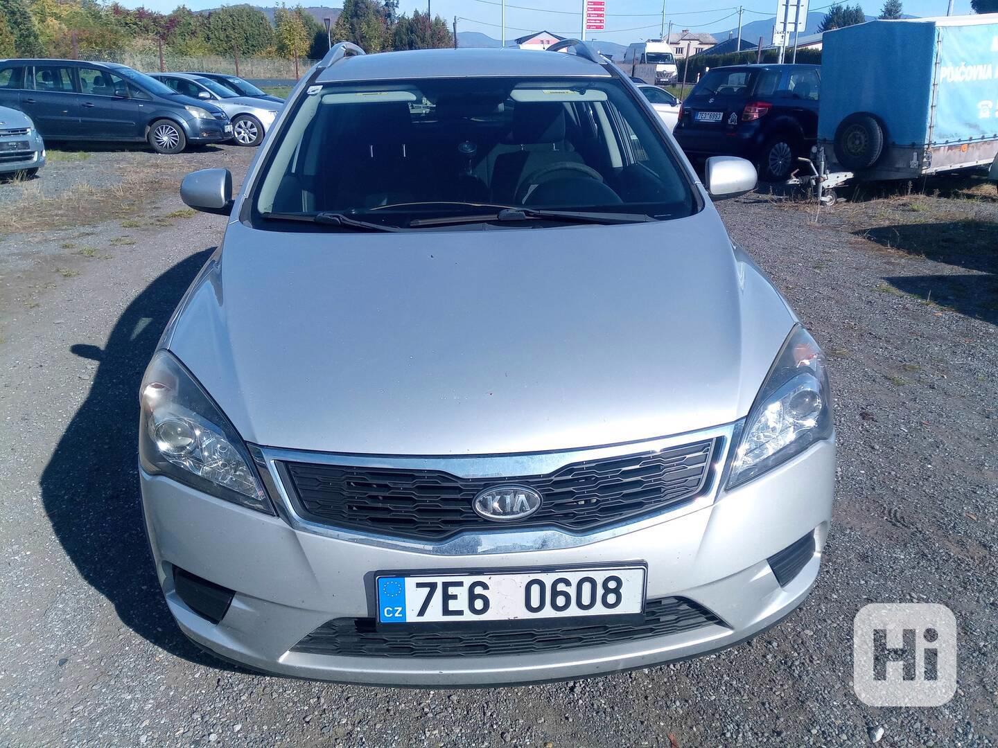 Prodám Kia Cee´d 1.6 CRDi - foto 1