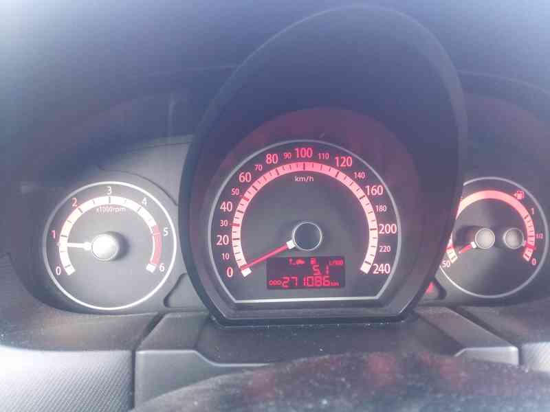 Prodám Kia Cee´d 1.6 CRDi - foto 6