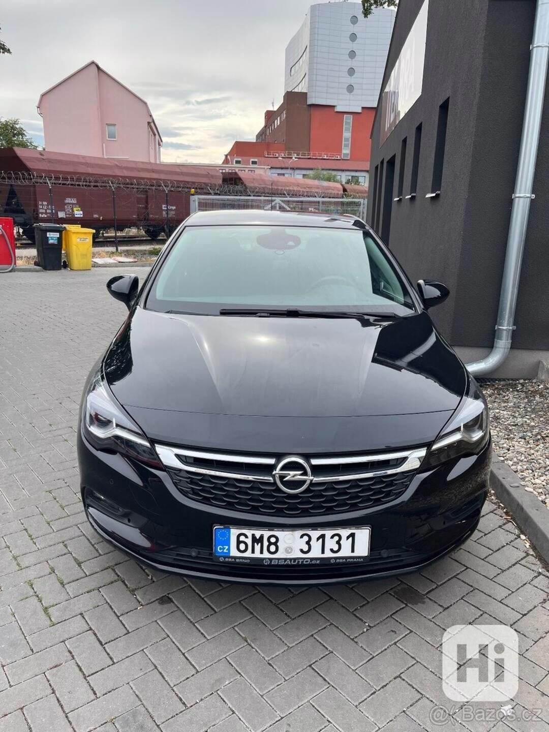Opel Astra 1,4   K 2019 - foto 1
