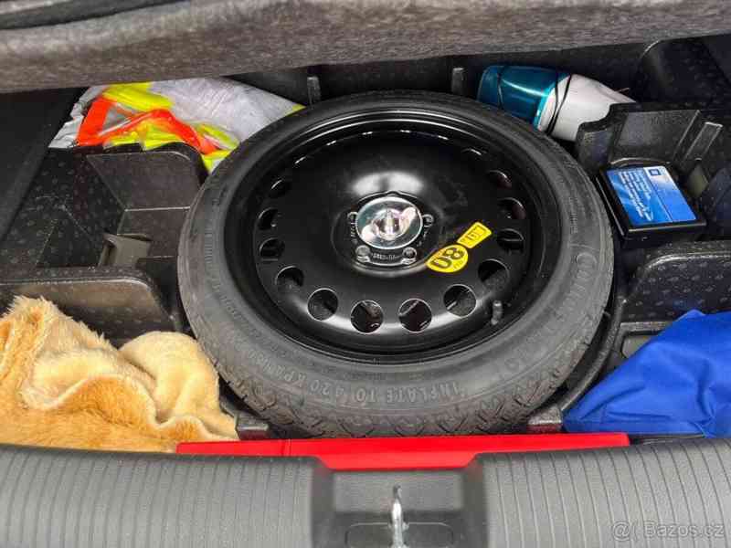 Opel Astra 1,4   K 2019 - foto 6