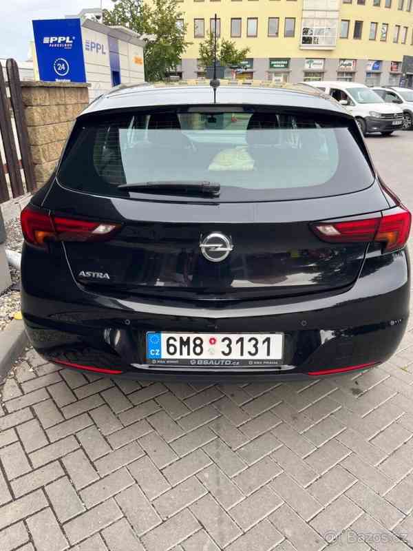 Opel Astra 1,4   K 2019 - foto 5