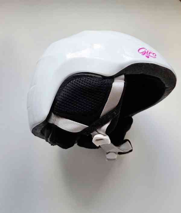 Helma na zimní sporty - foto 2