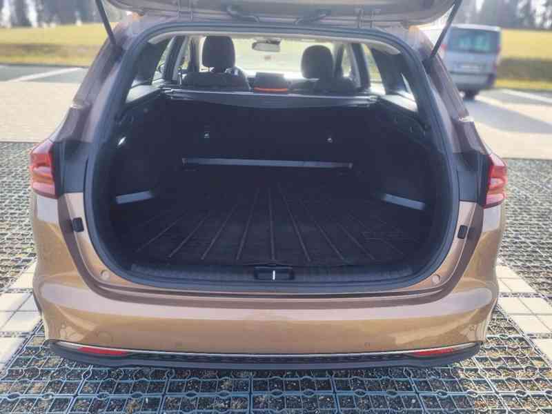 Kia Ceed 1,5   T-GDI - foto 12