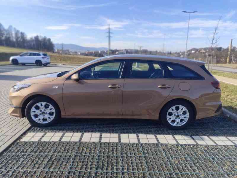 Kia Ceed 1,5   T-GDI - foto 13