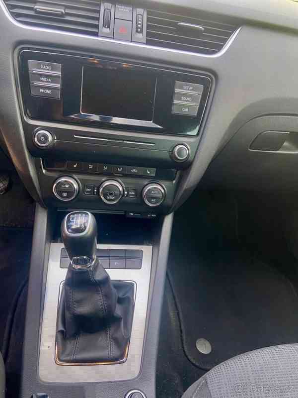 Škoda Octavia G-TEC - foto 12