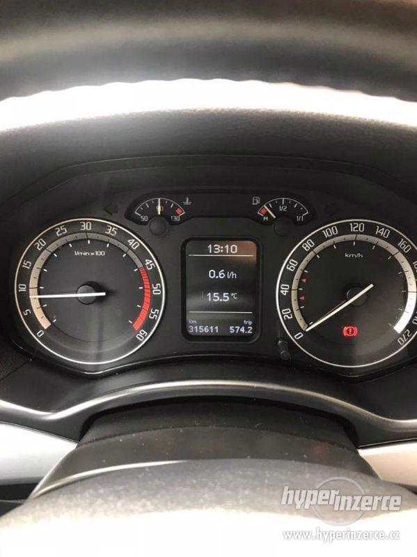 Škoda Octavia II RS 2.0 TDI combi DPF - foto 6