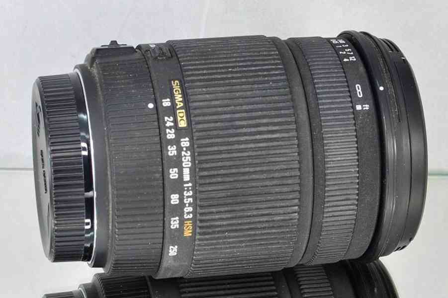pro SONY - Sigma DC 18-250mm  HSM OS *A mount - foto 7