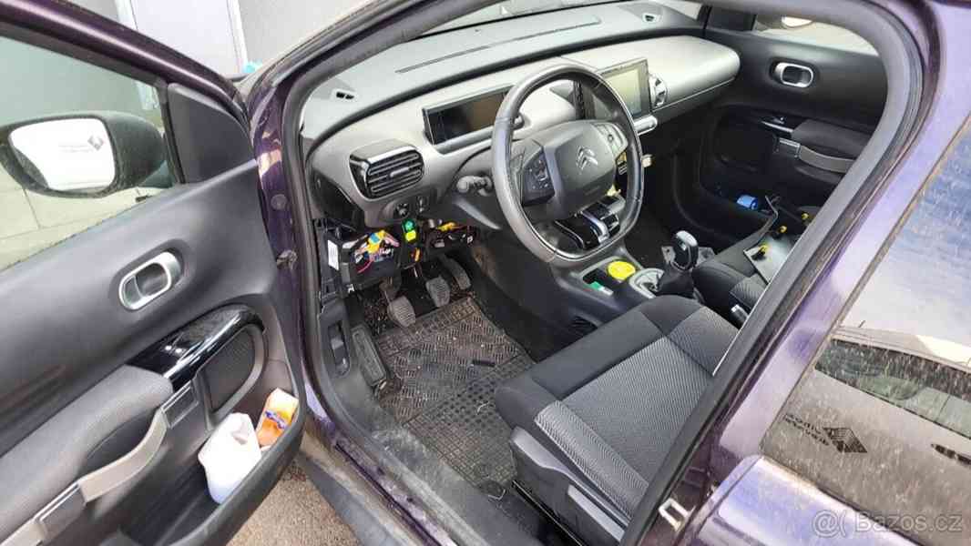 Citroën C4 Cactus 1,2   benzín - foto 4