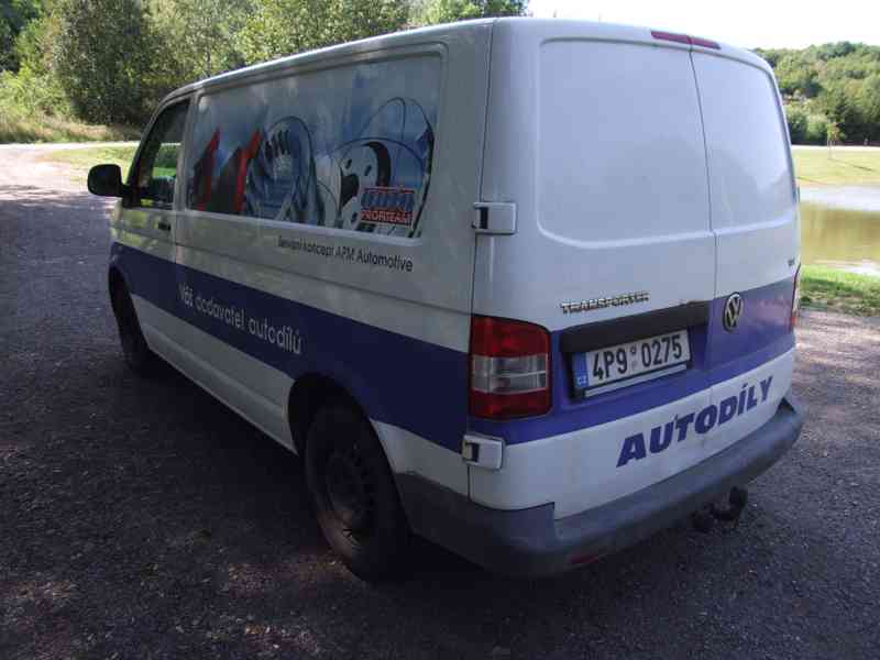 Volkswagen Transporter T5.1 klima, tažné 2,2t, DPH - foto 4