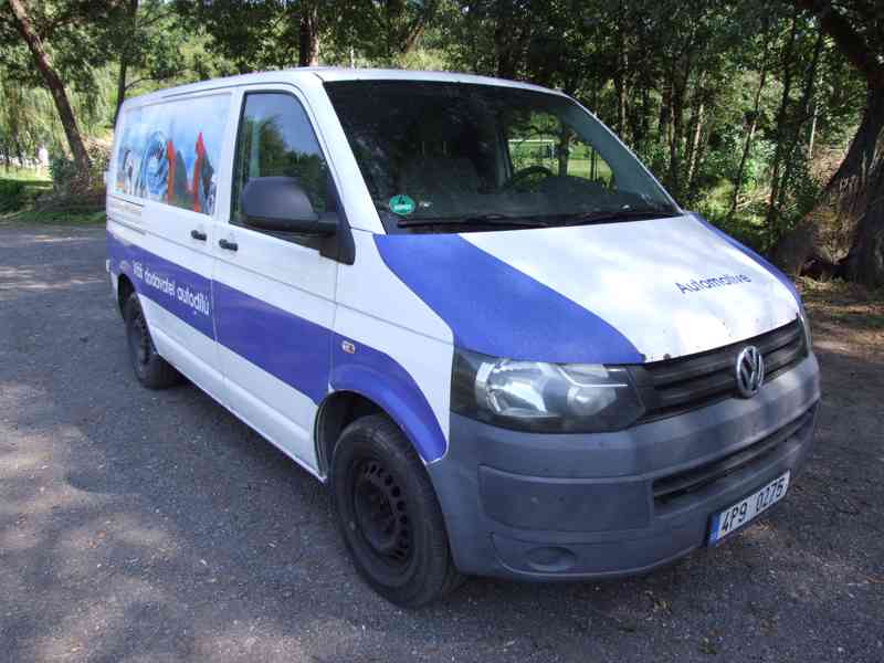 Volkswagen Transporter T5.1 klima, tažné 2,2t, DPH - foto 2