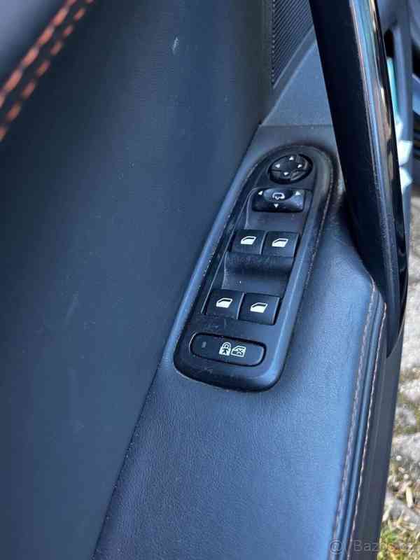 Peugeot 508 2,0   SW RXH HDi (Hybrid4), 2-Tronic - foto 16