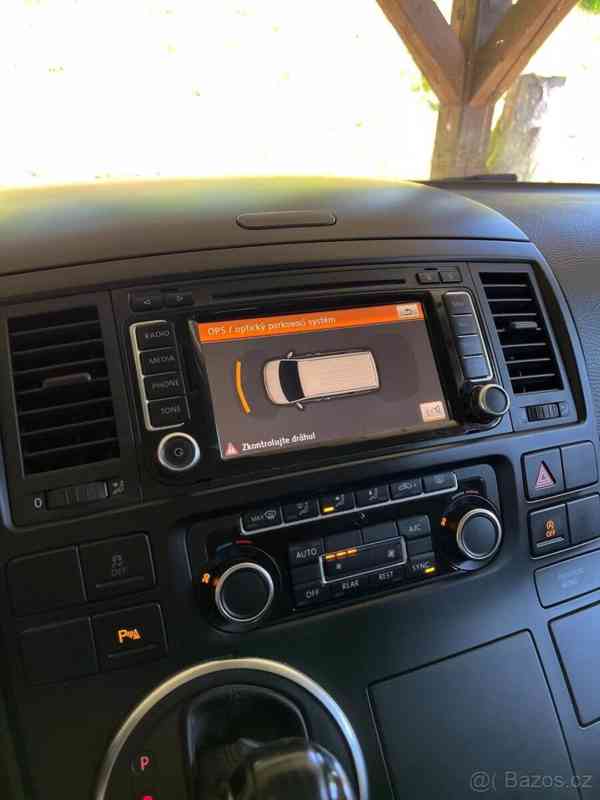 Volkswagen Multivan T5 103 kW, diesel, automat - foto 8