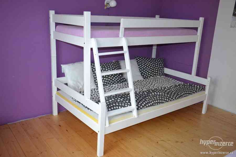 Patrová postel z masívu s rozšířeným lůžkem 140x200 cm -bílá - foto 1
