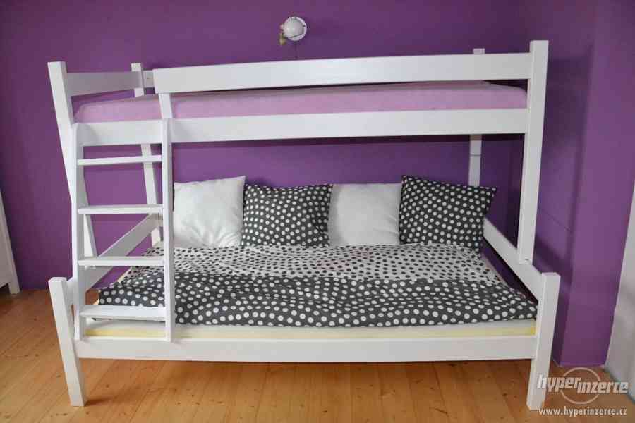 Patrová postel z masívu s rozšířeným lůžkem 140x200 cm -bílá - foto 2