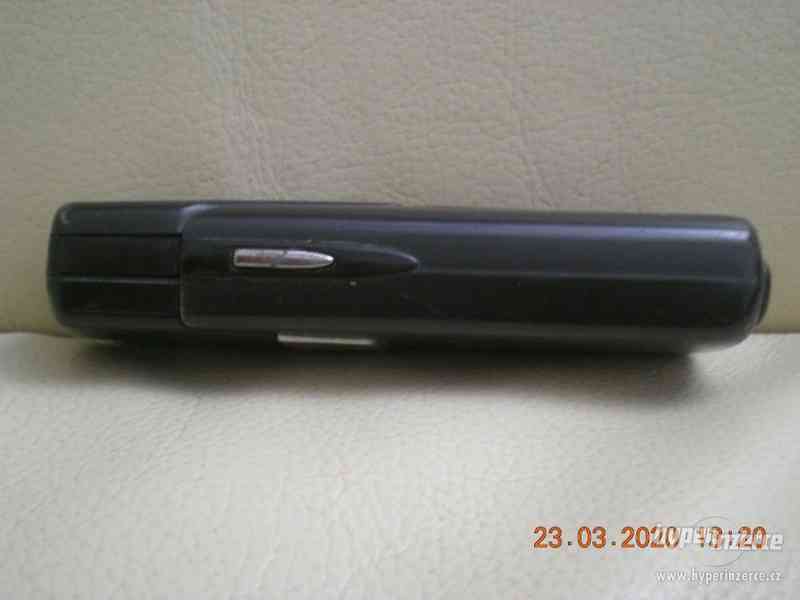 Nokia 8910i - plně funkční tel. s titanovými kryty z r.2003 - foto 3