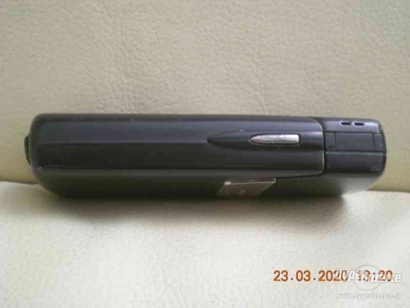 Nokia 8910i - plně funkční tel. s titanovými kryty z r.2003 - foto 4