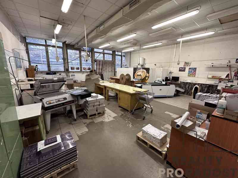 PRONÁJEM SKLADU - DÍLNY O VÝMĚŘE 150m2 V ADAMOVĚ U BLANSKA  - foto 7