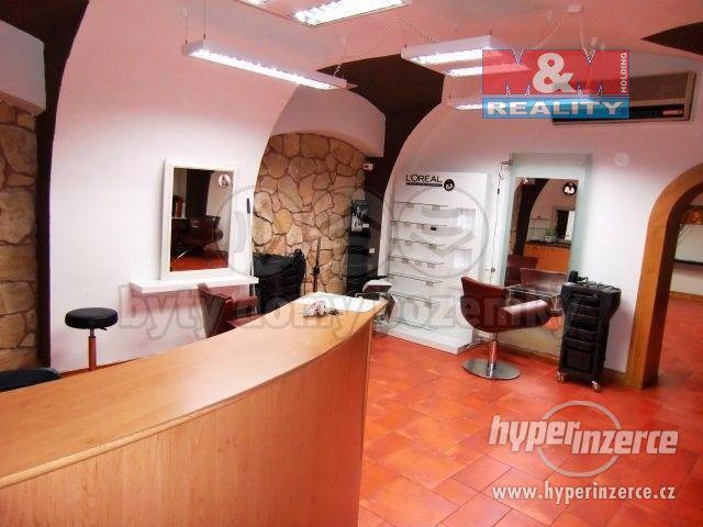Pronájem, kadeřnictví, 51 m2, Plzeň, ul. Zbrojnická - foto 7