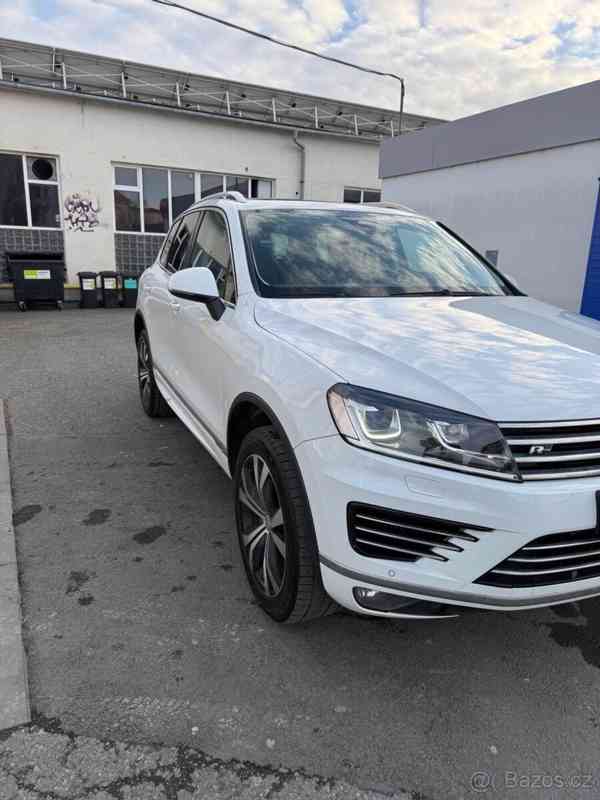 Volkswagen Touareg 3,0 - foto 10