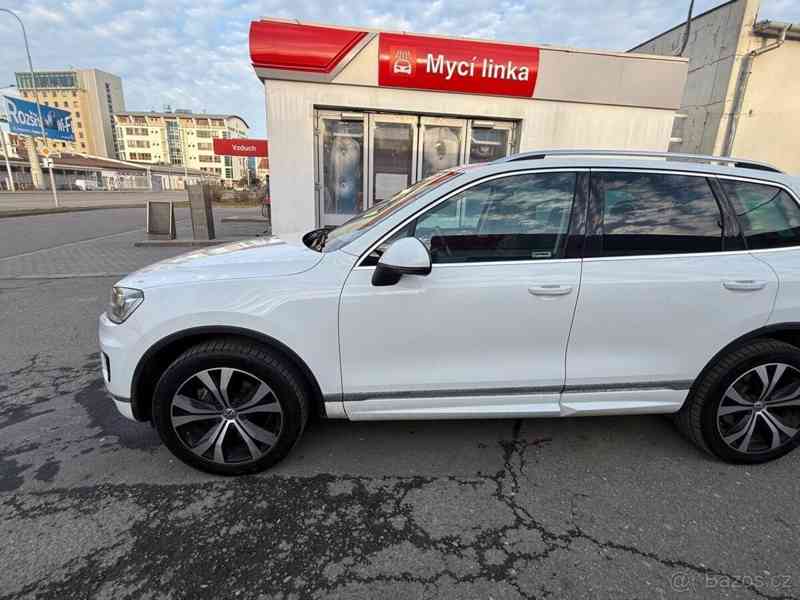 Volkswagen Touareg 3,0 - foto 12