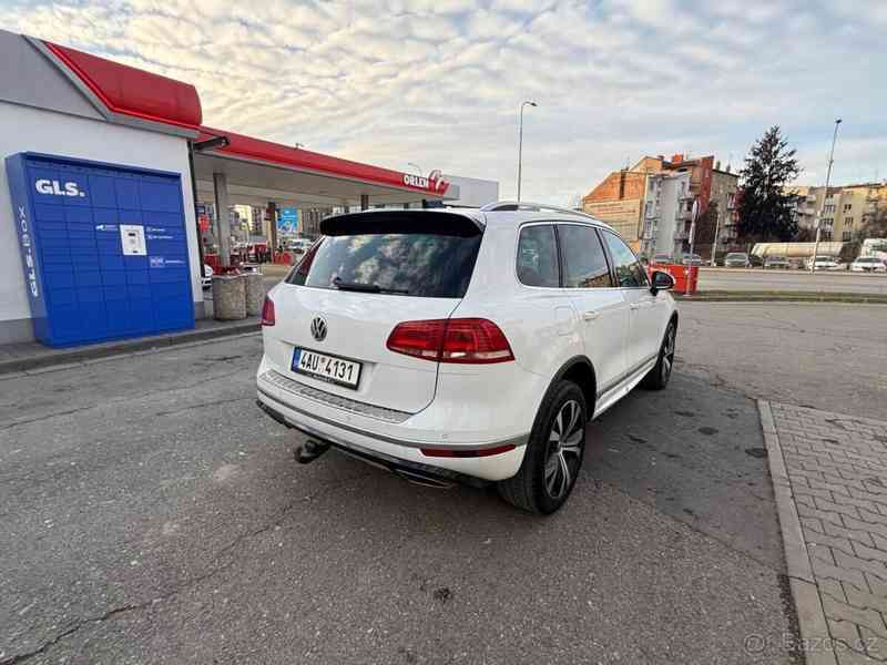 Volkswagen Touareg 3,0 - foto 14