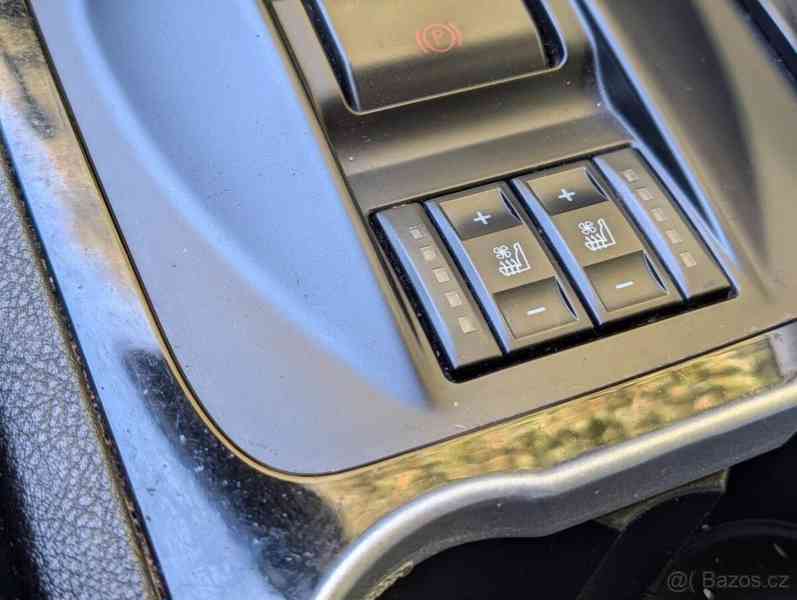 Ford S-MAX 2,0   EcoBoost 147 kW • r.v. 2013 - foto 4