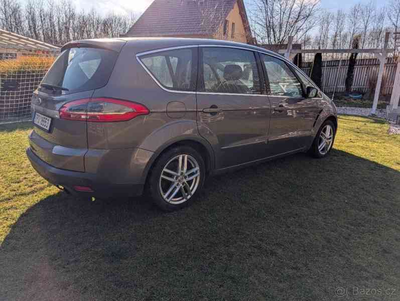 Ford S-MAX 2,0   EcoBoost 147 kW • r.v. 2013 - foto 3