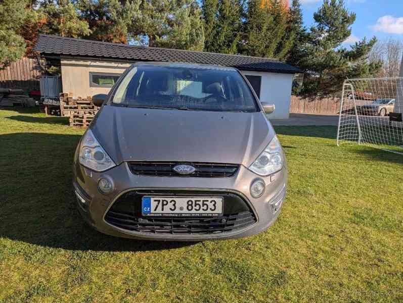 Ford S-MAX 2,0   EcoBoost 147 kW • r.v. 2013 - foto 2