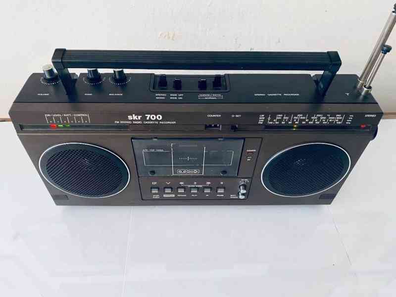 Radiomagnetofon RFT SKR 700, rok 1987 - foto 9